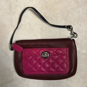 NWOT Coach Wristlet